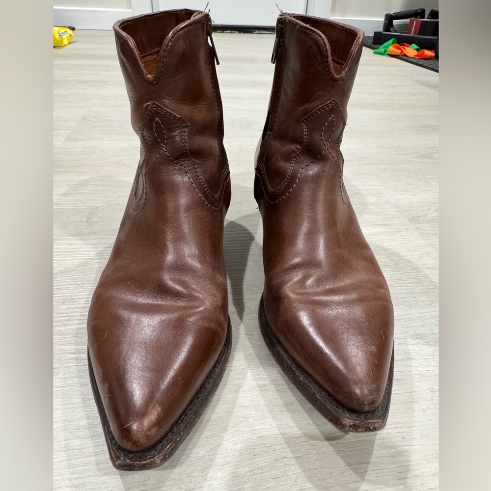 Frye Brown Leather Ankle Boots Booties - Picture 7 of 7